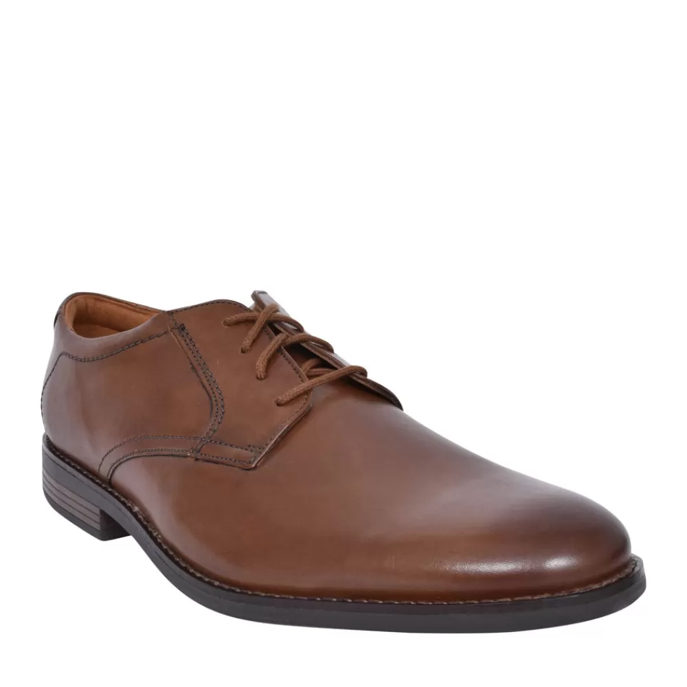 Mens CLARKS Becken Lace Leather H Fit Laced Shoe For Men In Tan