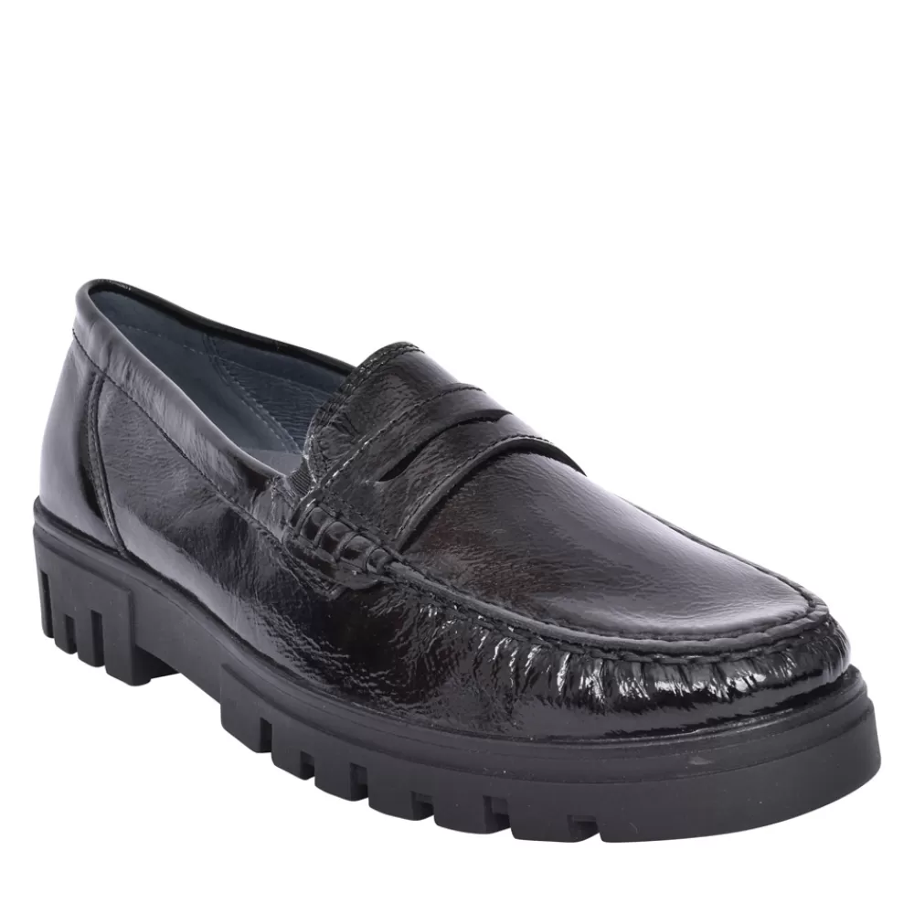 Ladies WALDLAUFER Blk Pat Serena Slip-On Shoe In Black Patent