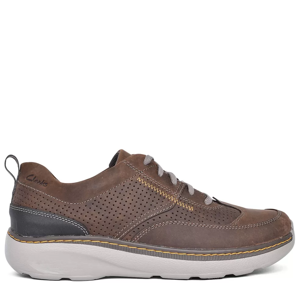 Mens CLARKS Charton Mix Dark Brown Leather G Fit Shoe In Dark Brown