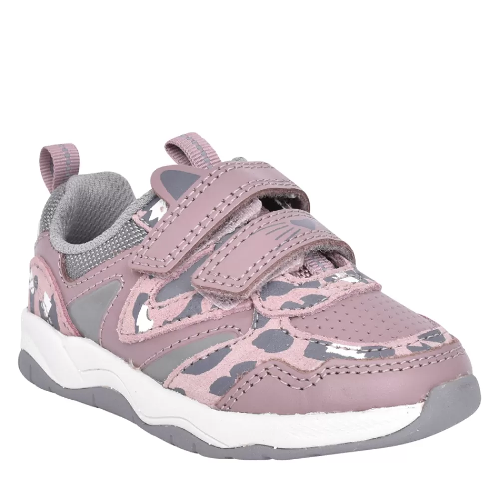 Kids CLARKS Girls Clowder Run Pink Leather Trainer In Kids F Fit