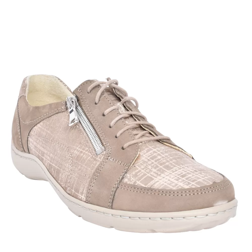 Ladies WALDLAUFER Ladies 496042 Henni Casual Shoe In Beige