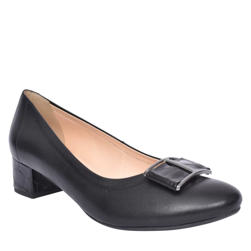 Ladies BIOECO Ladies 5632 Low Heel Court Shoe In Black