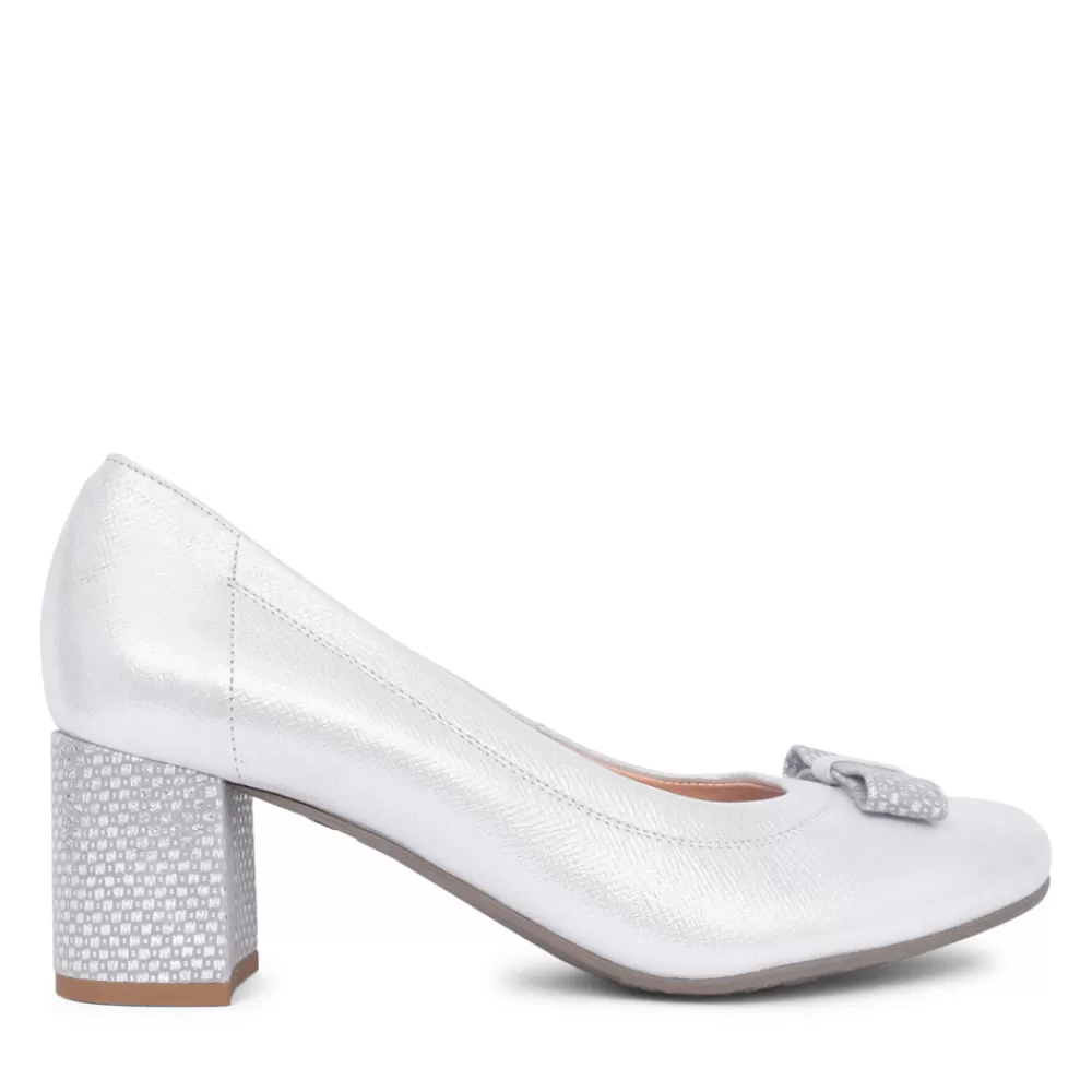 Ladies BIOECO Ladies 5856 Medium Heel Court Shoe In Silver