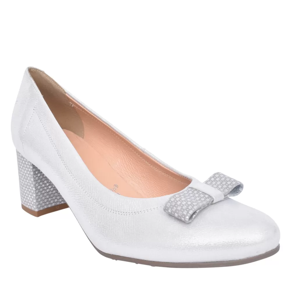 Ladies BIOECO Ladies 5856 Medium Heel Court Shoe In Silver