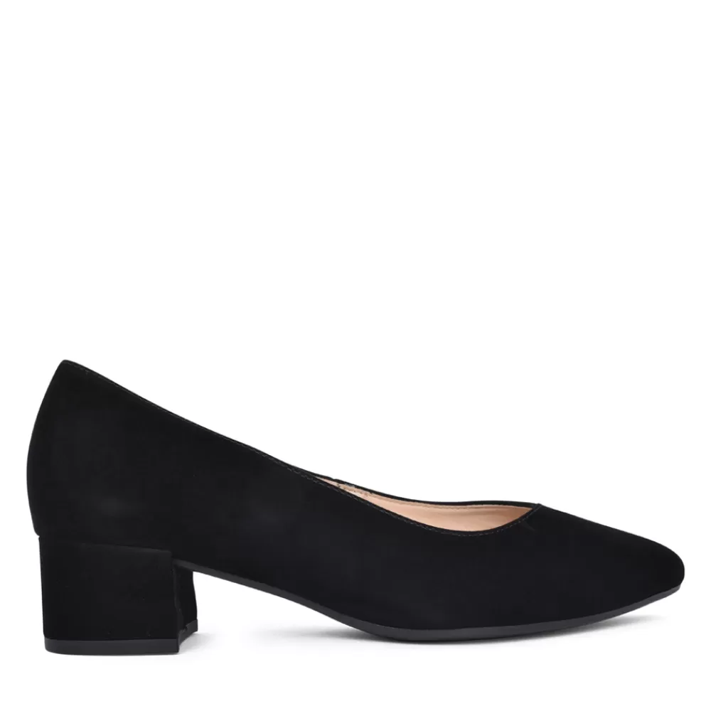 Ladies GABOR Ladies Henge 31.443 Low Heel Court Shoe In Black