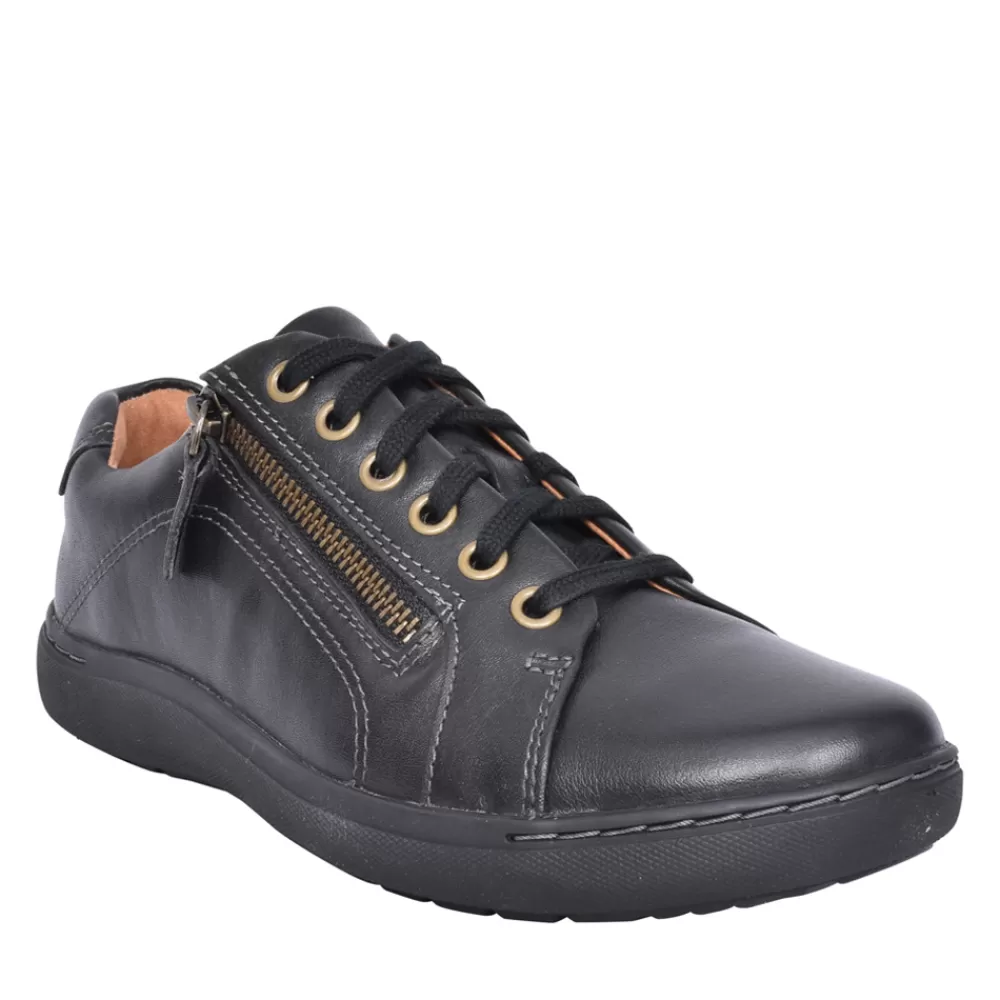 Ladies CLARKS Ladies Nalle Lace Leather D-Fit Laced Shoe In Black