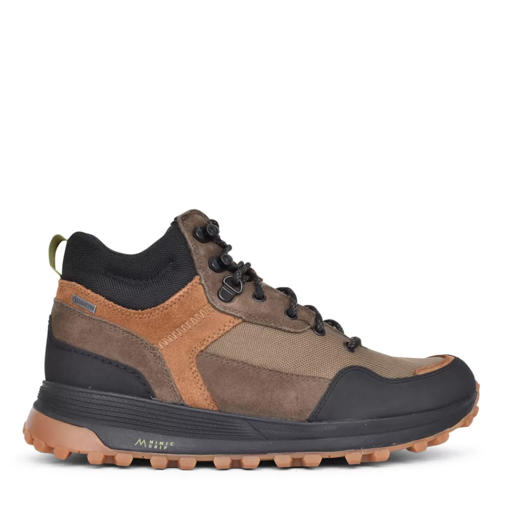 Mens CLARKS Mens Atl Trekhigt Combi G Fit Laced Boot In Olive