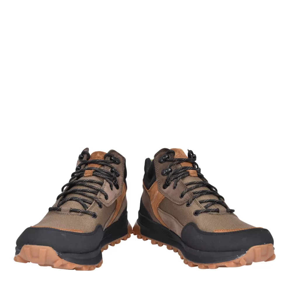 Mens CLARKS Mens Atl Trekhigt Combi G Fit Laced Boot In Olive