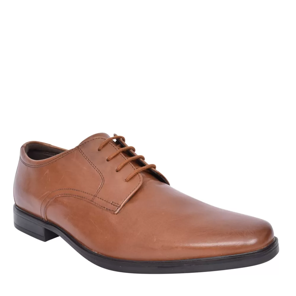 Mens CLARKS Men's Howard Walk Leather G-Fit Shoe In Tan